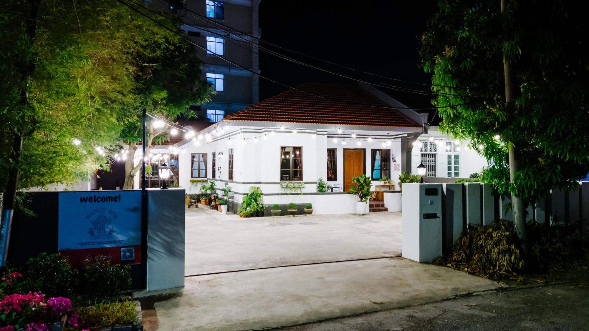 Wang'S Bnb 4 Bedrooms Villa George Town Zewnętrze zdjęcie