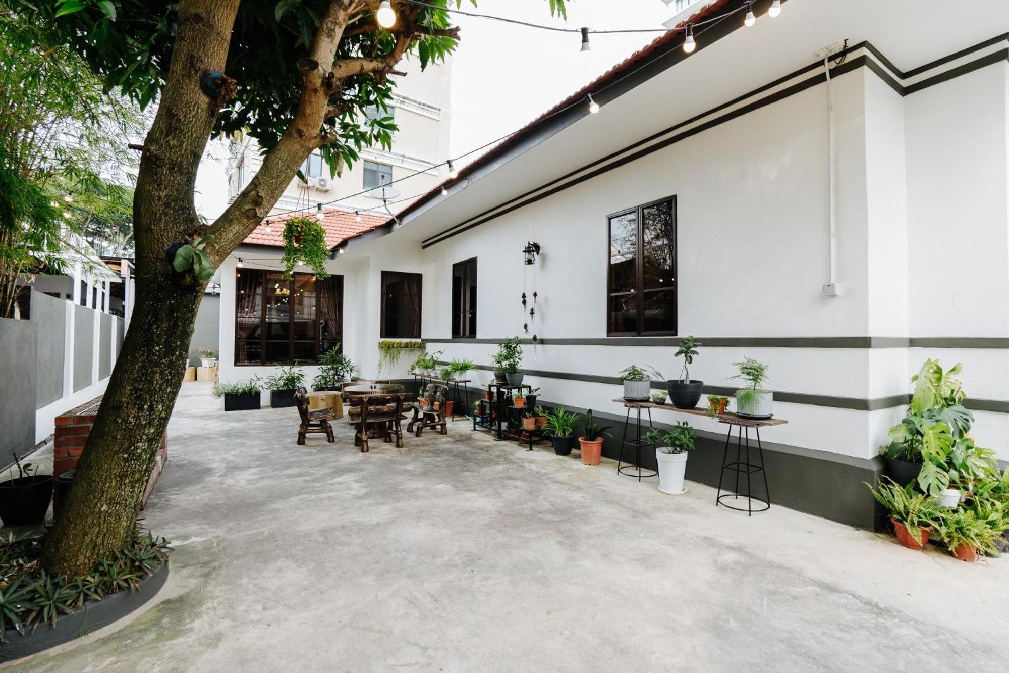Wang'S Bnb 4 Bedrooms Villa George Town Zewnętrze zdjęcie