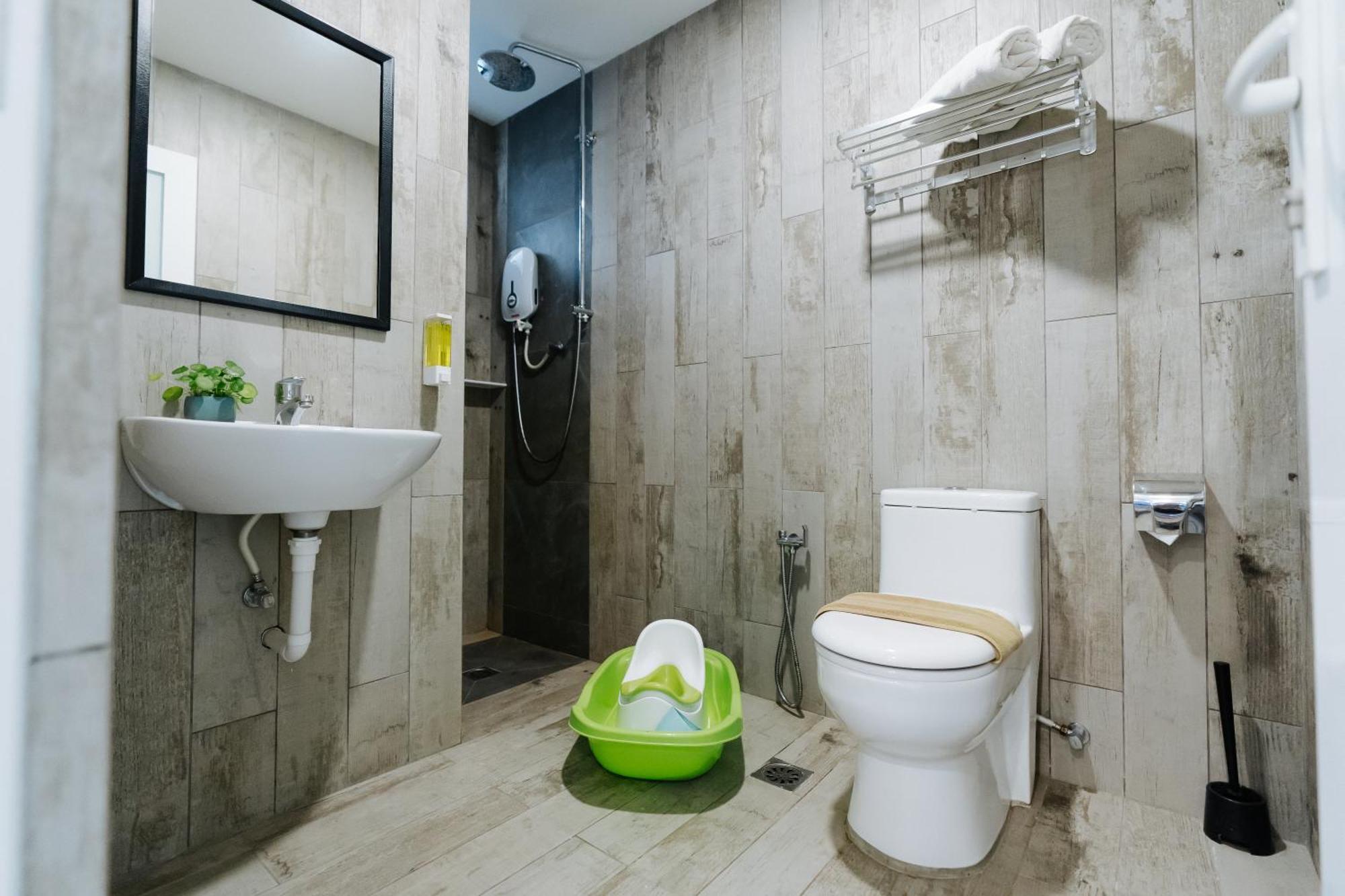 Wang'S Bnb 4 Bedrooms Villa George Town Zewnętrze zdjęcie